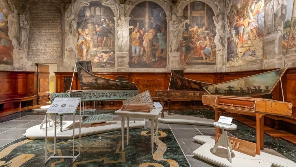 Oratorio del Museo San Colombano - Collezione Tagliavini